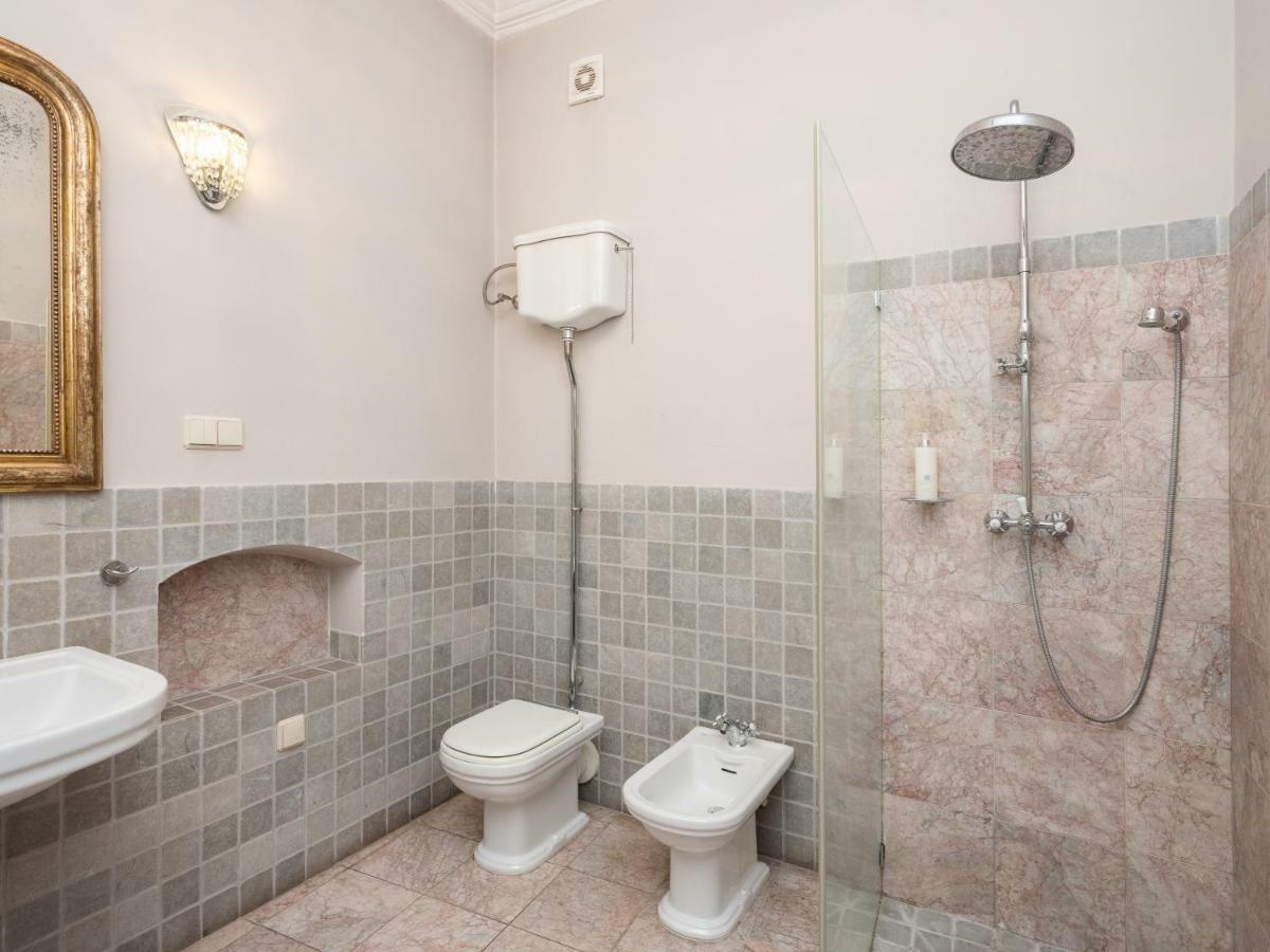 Boutique Residence - Rynek 16 Люблин Екстериор снимка